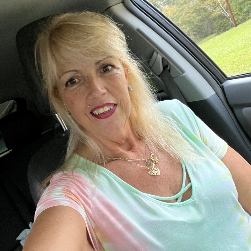 Meet your Posher, Shawna